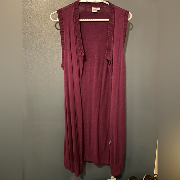 Sleeveless cardigan - Picture 1 of 1